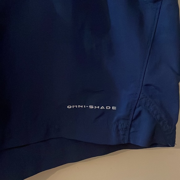 Columbia Navy Blue PFG Omni-Shade Nylon Shorts Size Large - Picture 9 of 16